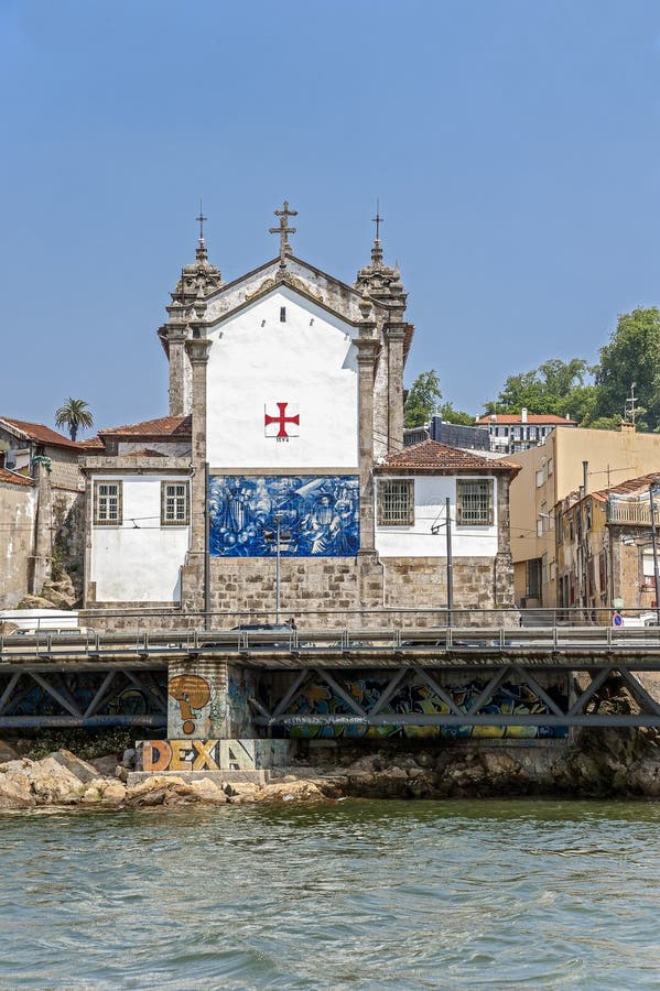 Portugal, Porto Kirche der Bruderschaft der heiligen Seelen und lizenzfreie stockfotografie