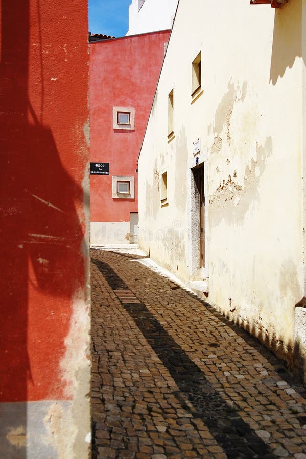 Portugués viejo calles en Lisboa.
