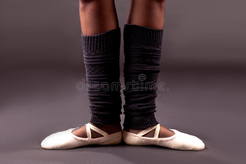 Posición de los pies del ballet primera foto de archivo libre de regalías Posición de los pies del ballet primera foto de archivo libre de regalías