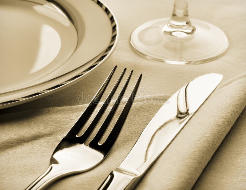 Positionnement de dîner photographie stock libre de droits Positionnement de dîner photographie stock libre de droits