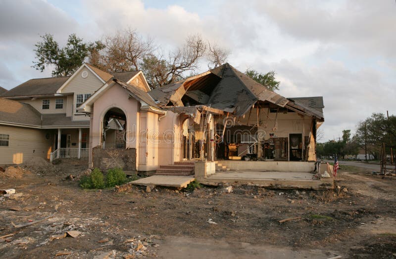 Post hurricane Katrina a flood Damaged home in New Orleans near the 17th Street Canal. stock photos Post hurricane Katrina a flood Damaged home in New Orleans near the 17th Street Canal. stock photos