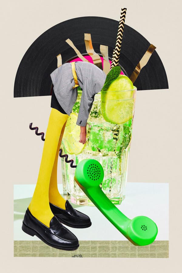 Poster. Kunstkollektion. moderne Kunstwerke. bizarre und lebendige Dame in Glas Mojito stockfoto