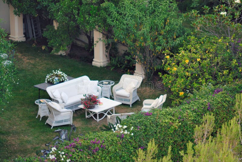 Posto di rilassamento al giardino immagine stock