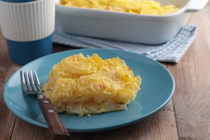 Potatoes a la dauphinoise stock image. Image of crust 75392081