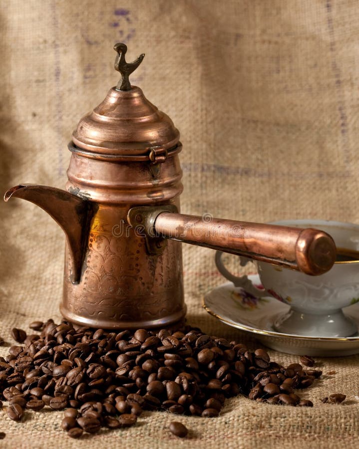 Potenziometer des türkischen Kaffees stockbilder Potenziometer des türkischen Kaffees stockbilder