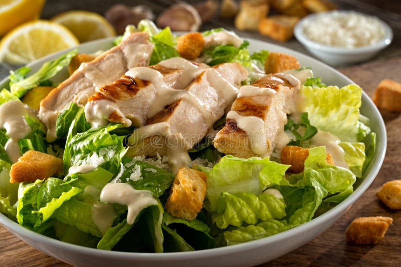 Poulet Caesar Salad image stock