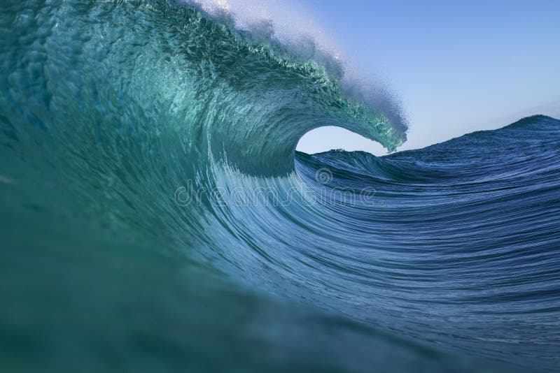 Powerful wave about to explode