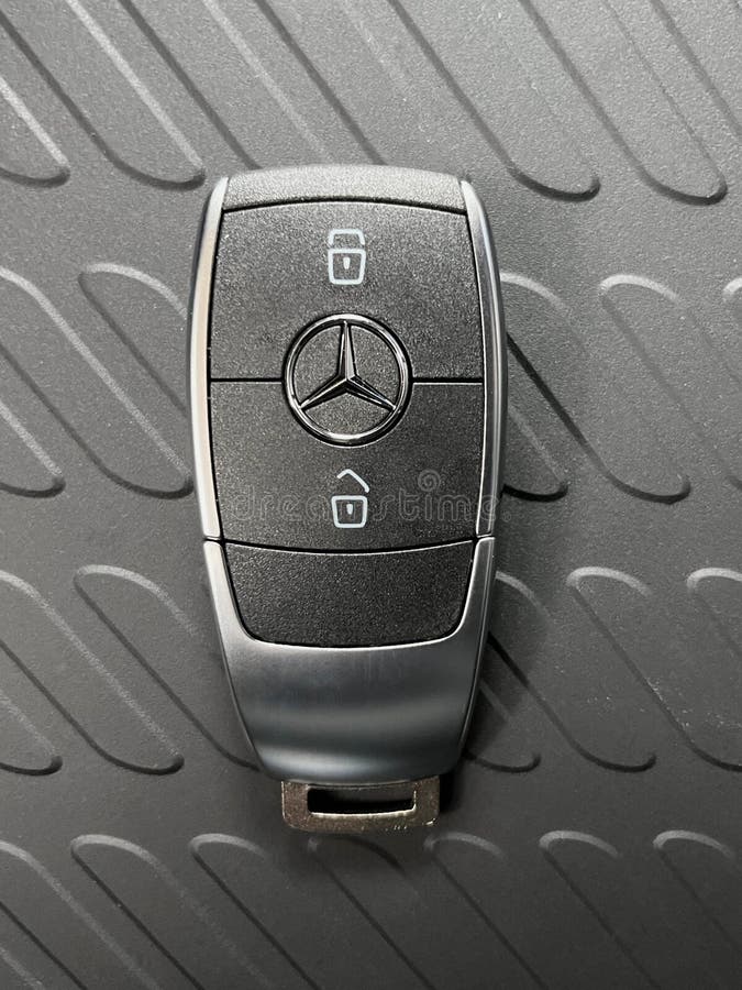 Mercedes Key Stock Photo - Download Image Now - Mercedes-Benz, Brand Name,  Car Key - iStock
