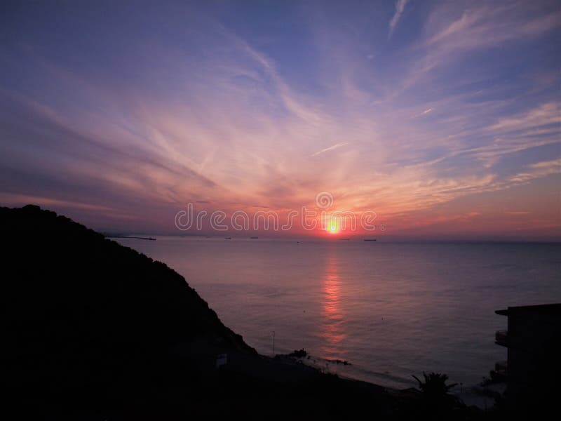 Prachtige zonsopgang over Kaap Salou Spanje stock fotografie Prachtige zonsopgang over Kaap Salou Spanje stock fotografie