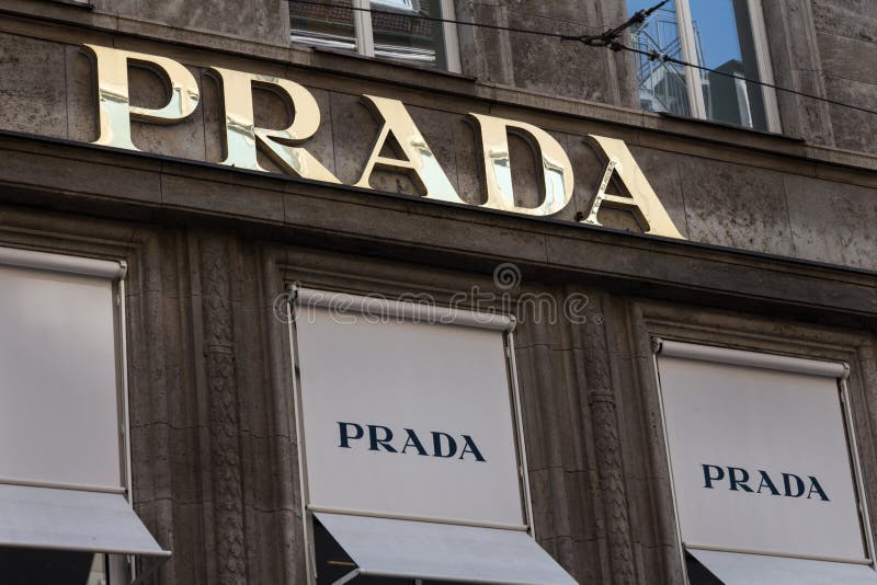s prada