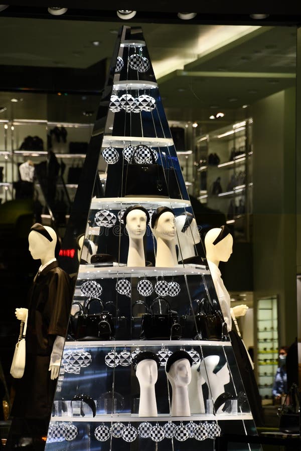 Louis Vuitton McLean Tysons Galleria store, United States