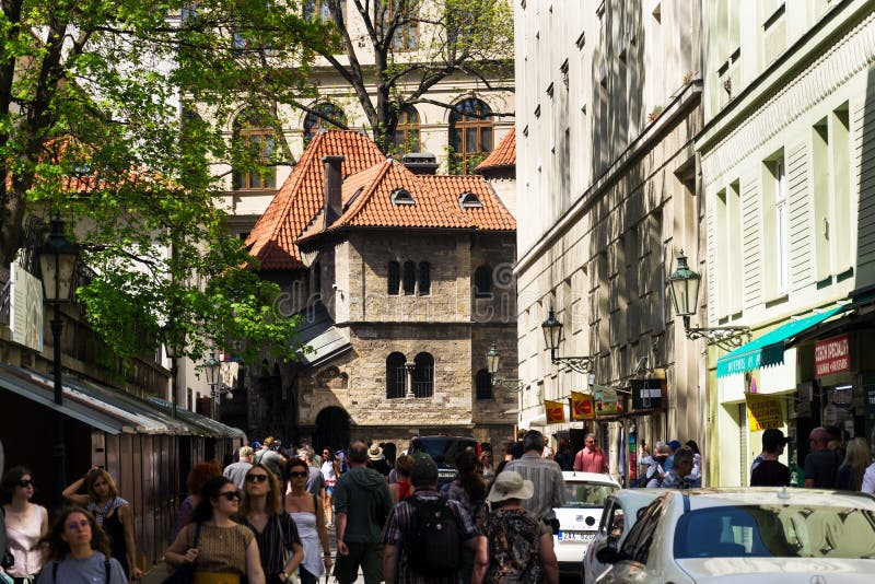 People walk in front of the Klausen Synagogue, Prague, Czech Republic royalty free stock photo People walk in front of the Klausen Synagogue, Prague, Czech Republic royalty free stock photo