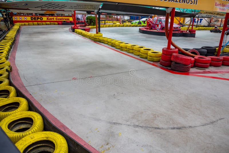 go kort 233 Indoor Go Kart Photos Free Royalty Free Stock Photos From Dreamstime go kort