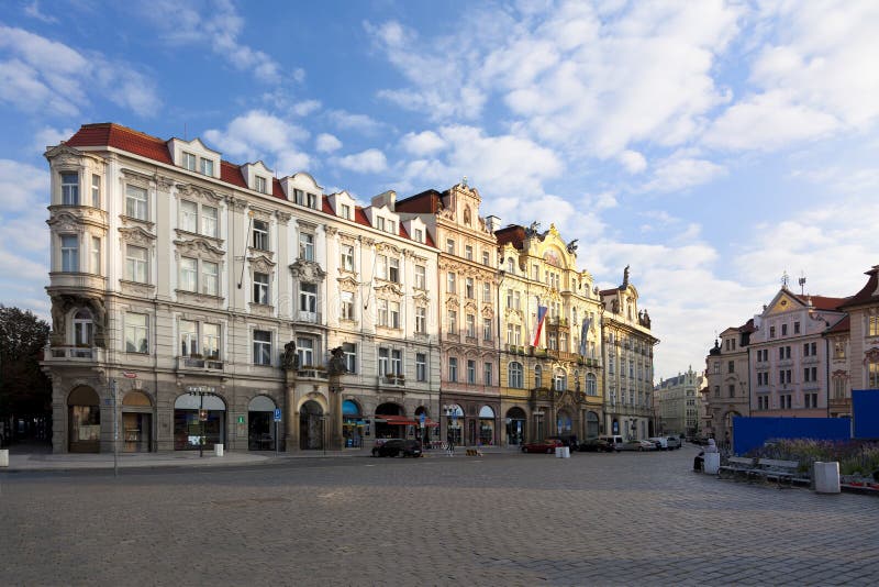 Prague s old town square