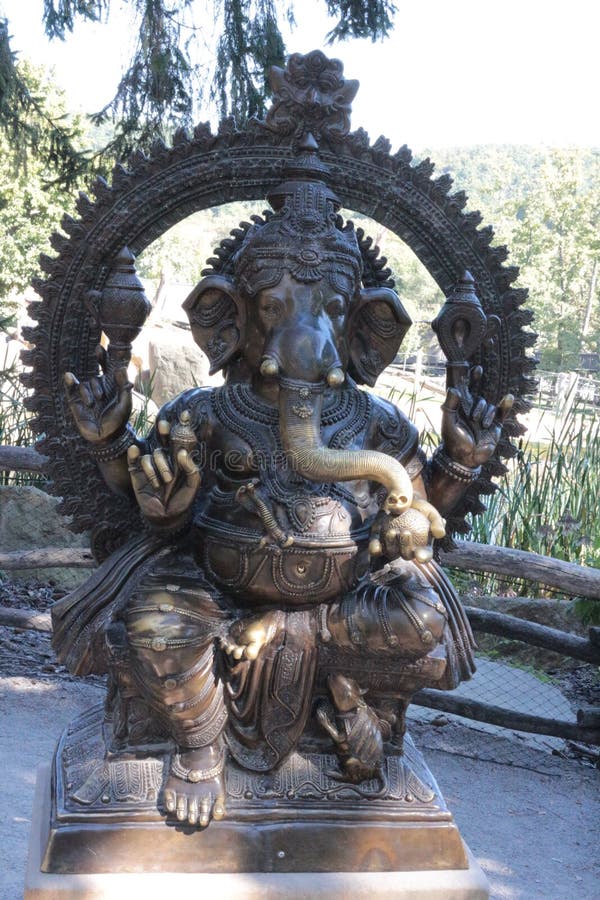 Prague Zoo - Hindu Elephant Statue Stock Image - Image of leader, woman ...