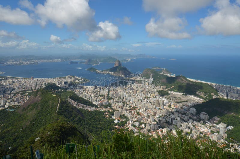 Praia de Botafogo, céu, opinião do olho do ` s do pássaro, promontório, fotografia aérea fotos de stock Praia de Botafogo, céu, opinião do olho do ` s do pássaro, promontório, fotografia aérea fotos de stock