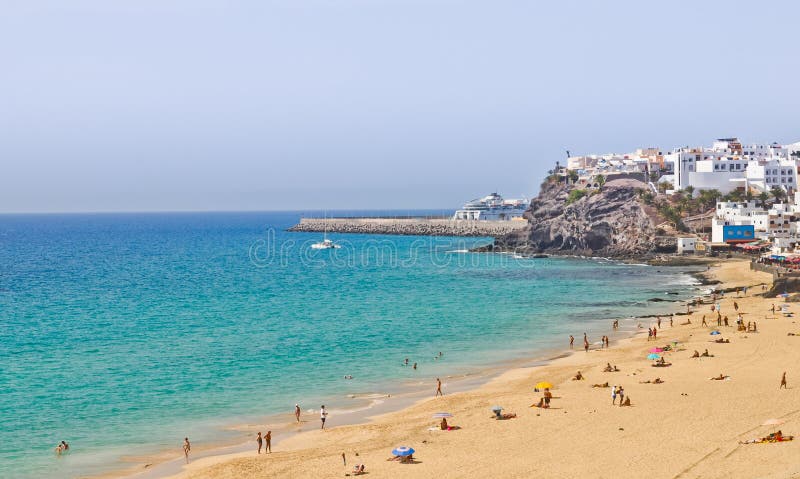 Praia e resort de Morro Jable. Fuerteventura foto de stock royalty free