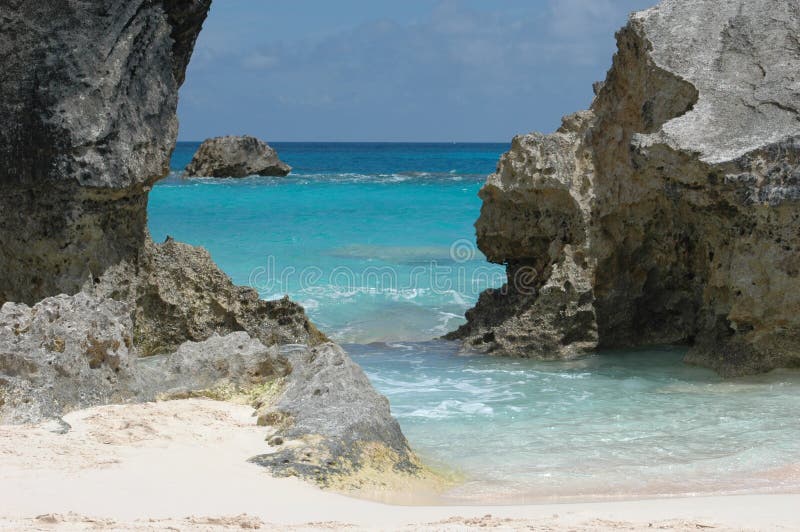 Download Praia tropical imagem de stock. Imagem de exclusivo, praia - 1237687