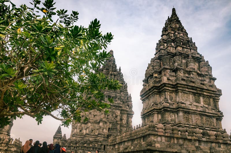 Prambanelemilen, eller Rara Jonggrang, i Yogyakarta, Indonesien den 26 december 2019 arkivfoto Prambanelemilen, eller Rara Jonggrang, i Yogyakarta, Indonesien den 26 december 2019 arkivfoto