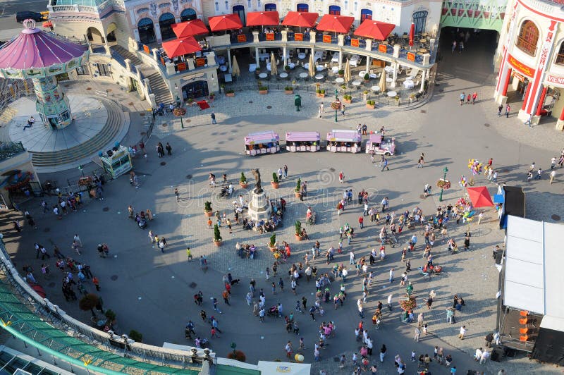 Prater à Vienne, centre d'attraction pour des touristes photos stock Prater à Vienne, centre d'attraction pour des touristes photos stock