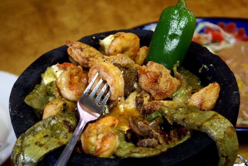 Prato Supremo De Molcajete Do Mexicano Tradicional Imagem de Stock