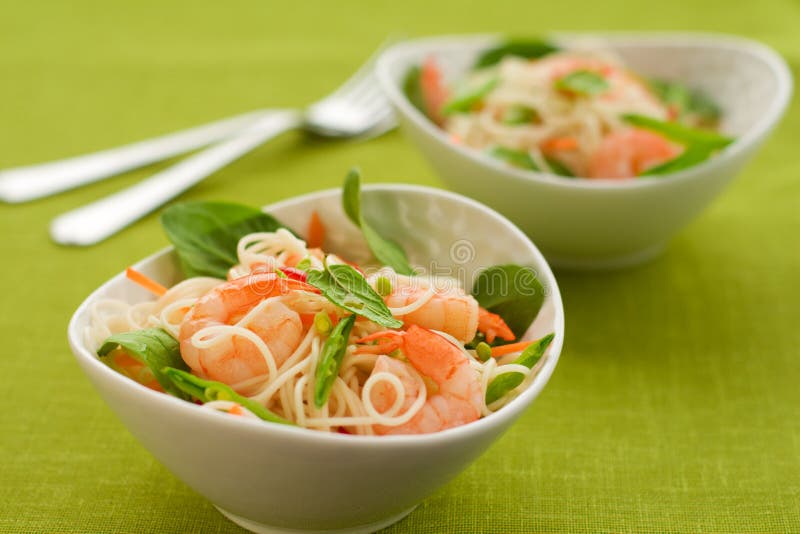 Prawn noodle salad