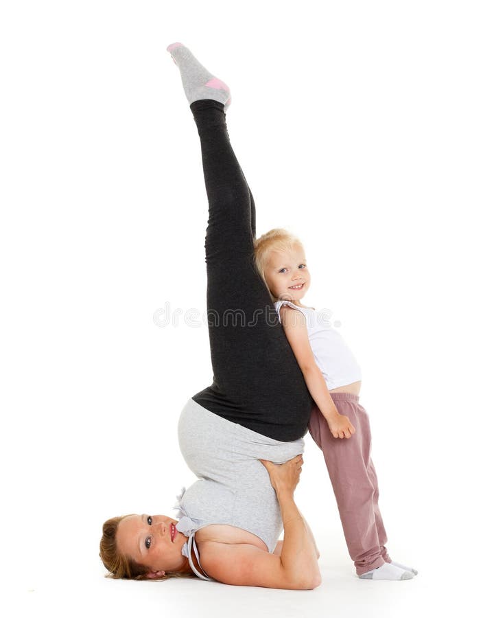 https://thumbs.dreamstime.com/b/pregnant-woman-daughter-fitness-young-pr%C3%A9gnant-women-small-doing-sports-exercises-white-background-healthy-family-62949302.jpg