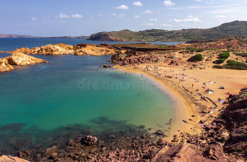Pregonda-stranden i norr om menorca spain fotografering för bildbyråer