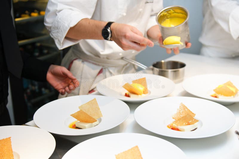 Preparing desserts for restaurant dinner stock photography Preparing desserts for restaurant dinner stock photography