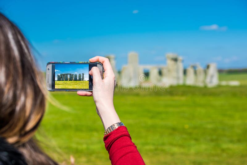 Presa della foto di Stonehenge fotografia stock Presa della foto di Stonehenge fotografia stock