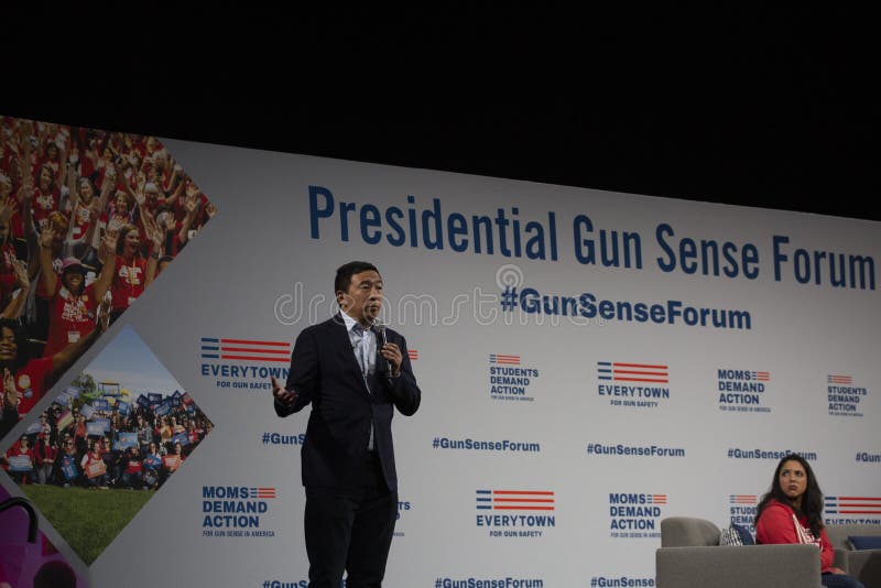 AUGUST 10, 2019-DES MOINES, IA/USA: Andrew Yang speaks royalty free stock photos AUGUST 10, 2019-DES MOINES, IA/USA: Andrew Yang speaks royalty free stock photos