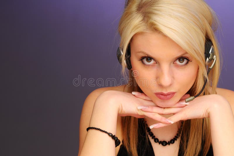 Pretty Blonde Operator