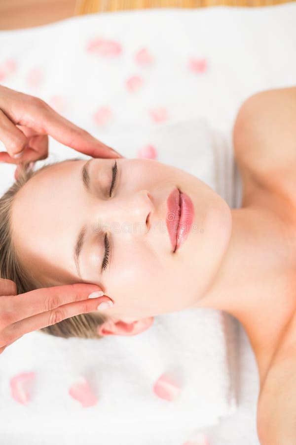 Attractive Young Woman Receiving Aloe Vera Massage At Spa Center Stock Image Image Of Woman