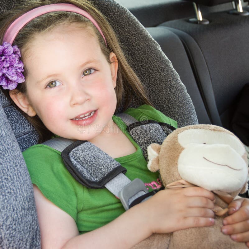 All 100+ Images young girl sitting in car seat Stunning