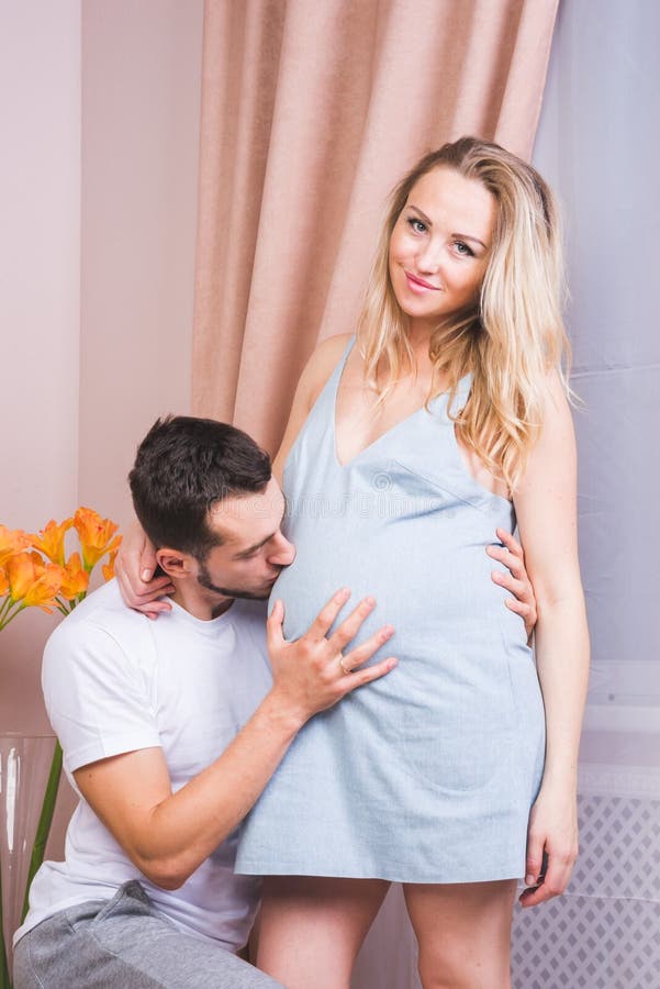 Pregnant Woman And Her Husband Stock Image Image Of Pretty Happy 103007237 