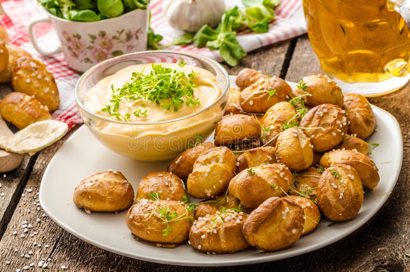 Pretzel rolls with cheese dip royalty free stock image Pretzel rolls with cheese dip royalty free stock image