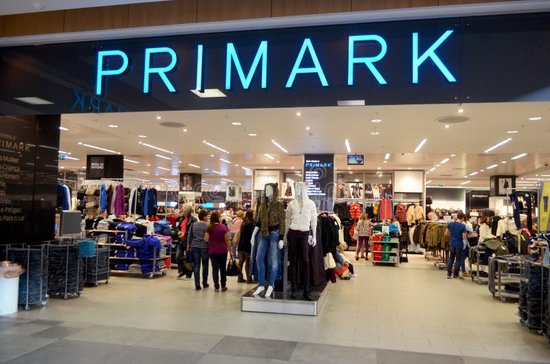 Primark editorial stock image. Image of company, fashion - 34352559