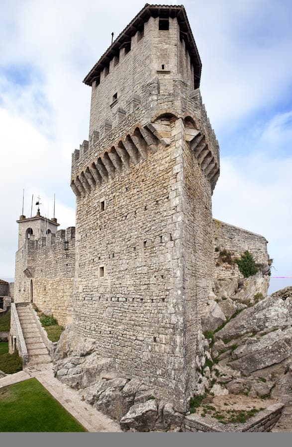 Primera torre de San Marino: la Rocca o Guaita