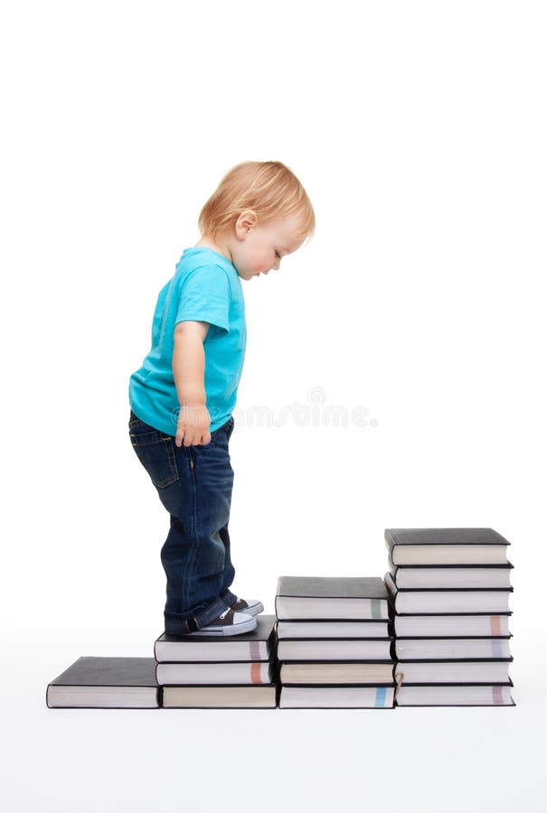 Primeros pasos de progresión de la educación imagenes de archivo Primeros pasos de progresión de la educación imagenes de archivo