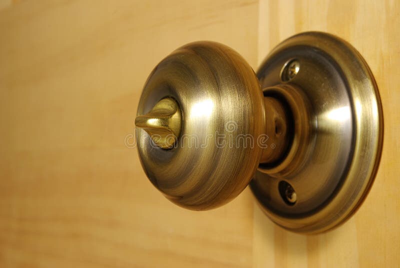 Primo piano del doorknob d'ottone