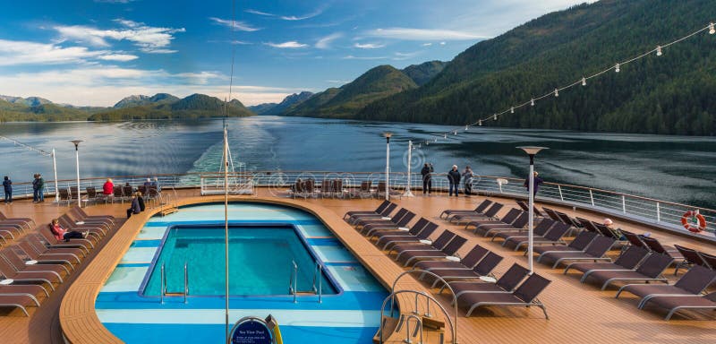 cruises inside canada