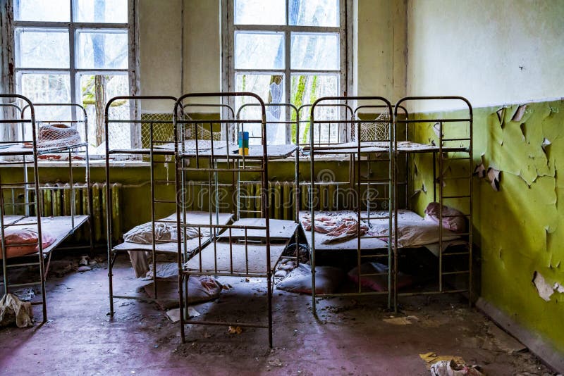 Pripyat, de Uitsluitingsstreek van Tchernobyl Het binnenland van een kleuterschool in een verlaten stad stock afbeelding Pripyat, de Uitsluitingsstreek van Tchernobyl Het binnenland van een kleuterschool in een verlaten stad stock afbeelding