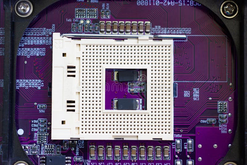 Prise CPU de la carte mère de l'ordinateur, traitement images stock Prise CPU de la carte mère de l'ordinateur, traitement images stock