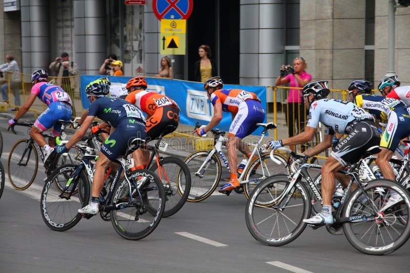 Pro cycling editorial photography. Image of route, cyclists 20572917