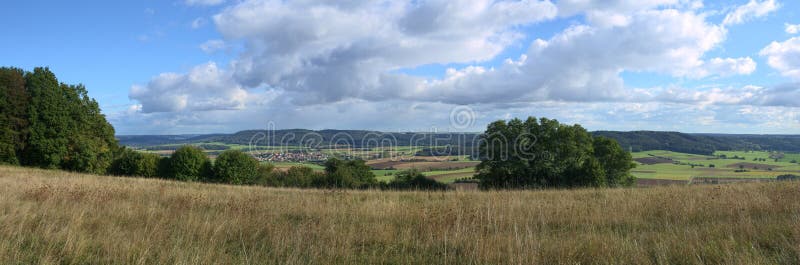 Probabilidade panorâmico da montanha Schlossberg em Baviera fotografia de stock royalty free Probabilidade panorâmico da montanha Schlossberg em Baviera fotografia de stock royalty free