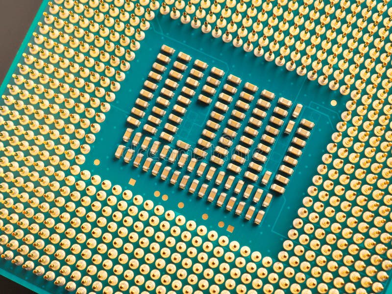 Procesor cu microprocesor dintr-un desktop sau un laptop foarte apropiat. echipamente electronice și informatice. este stock images