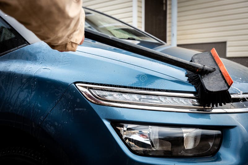 Process of Foam and Detergent Cleaning with Brush Car Door Card Panel
