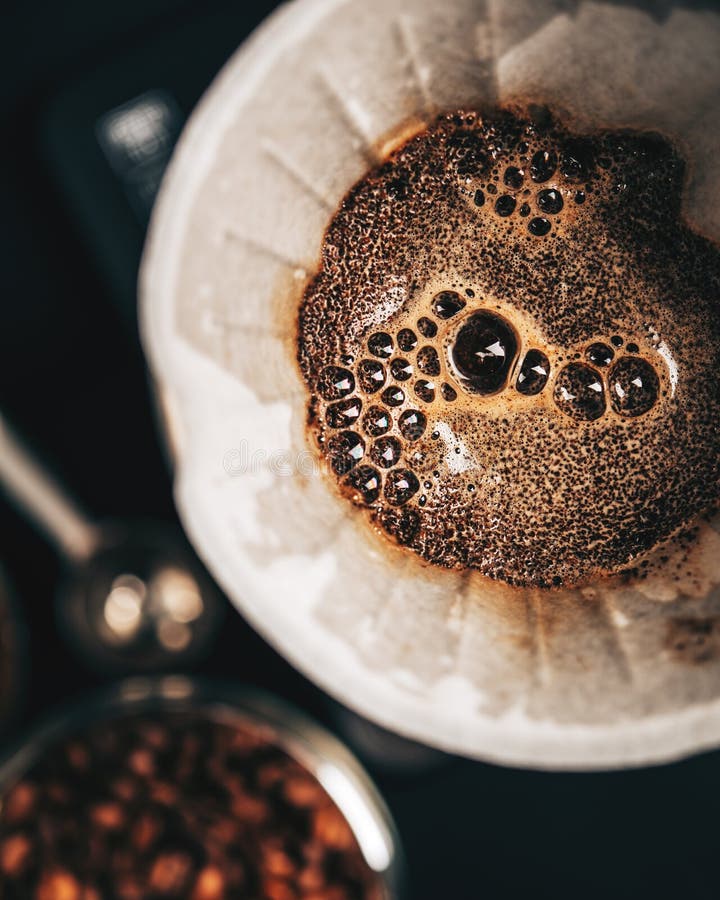 The Process of Making Coffee by the Alternative Method of Purover