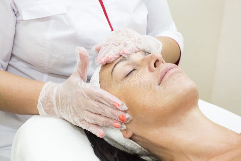 Process Of Massage And Facials Stock Image Image Of Beautician Hands 79990263