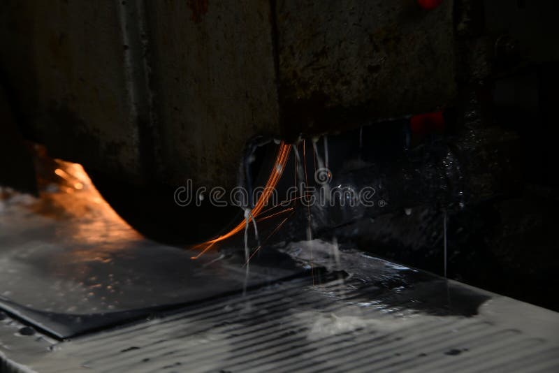 Metal Grinding, Internal Grinding with an Abrasive Wheel on a High